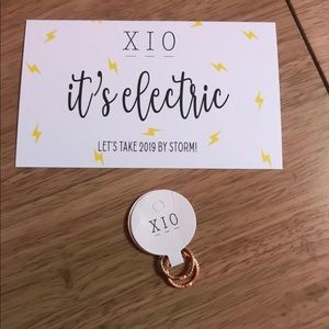 Xio By Ylette hoop earrings